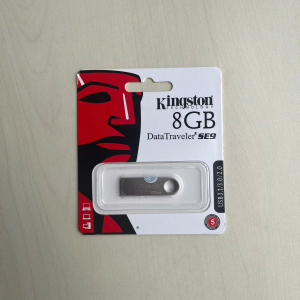 USB 2 Kingston DataTraveler SE9